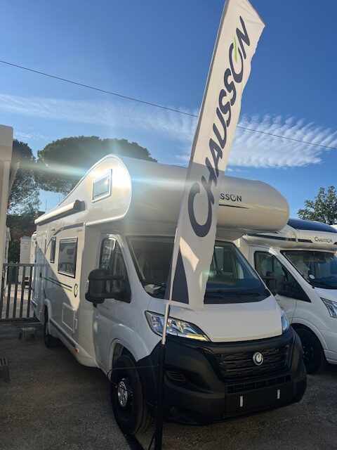 Chausson 656 First Line